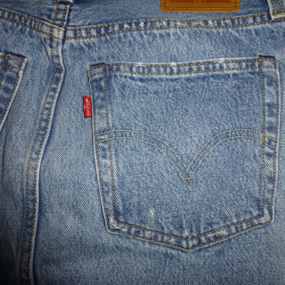 Levi's Five Pocket Button Fly Distressed Jean Ski… - image 3